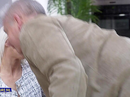 An Interracial Cuckold Birthday Surprise For Hot Milf