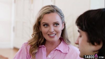 Australian Stepmom Charlie Forde Really Wants To Get