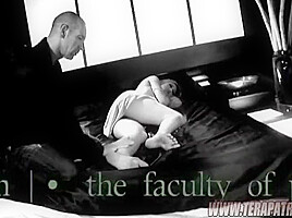 Blonde Slut Gets Her Snatch Drilled Deep & Raw! – Chris Charming And Gwen Diamond
