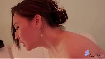 Chinese Housewife Mio Had Passionate Sex With A New Guy