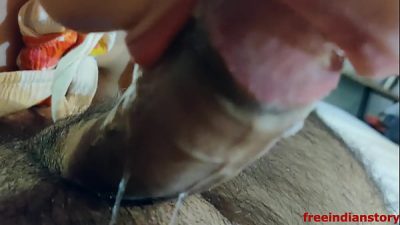 Desi Indian Gf Giving Bj To Her Bf In A Hotel Room