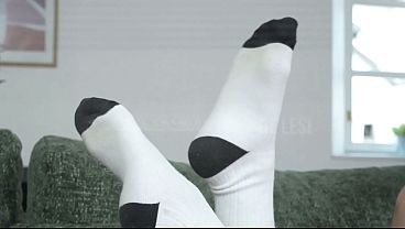 Footsie lesbians