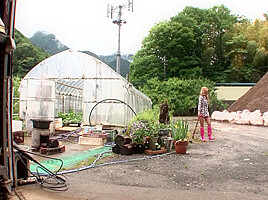 Mimi Miyagi She Was Working With Plants