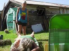 Pissing aussie lez licks
