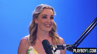 Podcast And Masturbation With Ozzie Milf Blonde