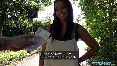 Public Agent Busty Brunette Suck And Then Gets Cum