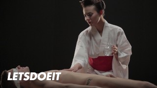 Vanessa Decker Gives Stud Hot Massage Then Rides