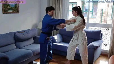 18yo TEEN BLOWJOB, FUCK & CUM IN MOUTH DURING JUDO LESSON. SHANAXNOW