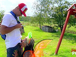 3 Juicy Outdoor Blowjobs In Public