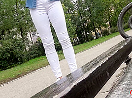 Blonde Girl With Perfect Round Ass And Tits At Casting