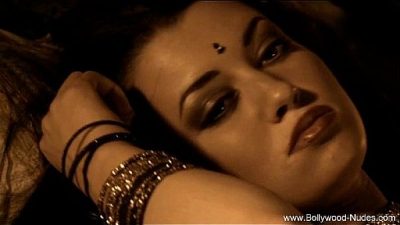 Brunette Indian MILF Dance Reality