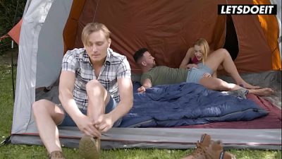 Cheating Wife Fucks Husband’s Best Friend – HORNY HOSTEL