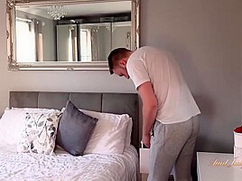 Chris Cobalt And Kugar Lush In Horny Mature Landlady