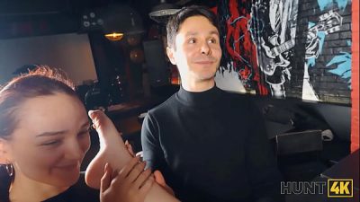 HUNT4K. I’m brave enough to fuck a stranger. Hot sex with Sara Bork