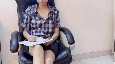 Indian Beautiful Sara Talk About Her Wants About Cock