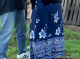 Kinky Granny Sucking Cock Outdoor And Gets Sprayed