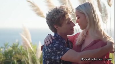 On The Beach Swingers Resort Michael Vegas Met Sexy