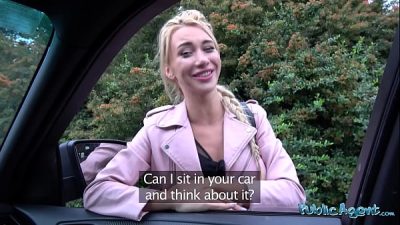 Public Agent Skinny Blonde Girlfriend Secretly Cheats