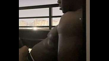 Sexy Brunette Gives A Delicious Spectacular Blowjob