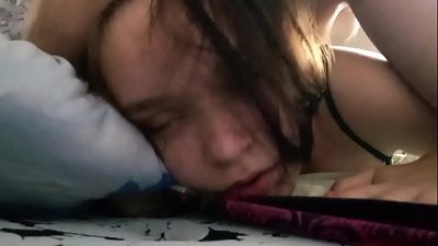 Stepfather Fucked Stepdaughter While She Was Talking