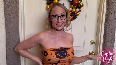 Stepmoms Ghostly Halloween Night Drive