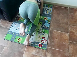 Stepsister Wants Me To Fuck
