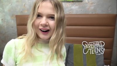 This Blonde Teen Cocksucker Stars In This Casting Porn