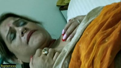 Beautiful Bhabhi Give Chance Teen Devar For Fucking