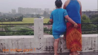 Big boobs desi bhabhi best xxx fuck in rain