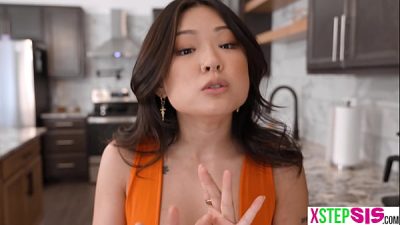 Caught My Asian Teen Stepsis Sucking My Stepdad