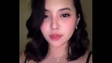 Chloe Villa: Thirsty for cumm