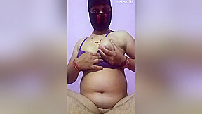 Desi Bhabhi Masturbation Her Pink Pussy And Fucking