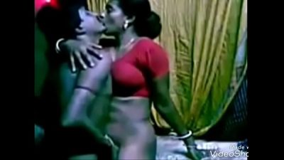 Desi Saree Bhabi Hard Fuck In Home Made Videos