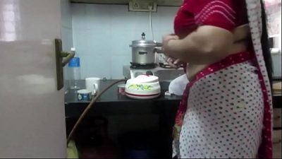 Girlfriends Hot Xxx Painful Fucked In The Kitchen