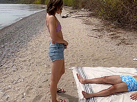 Hotwife Gets Huge Unprotected Double Creampie