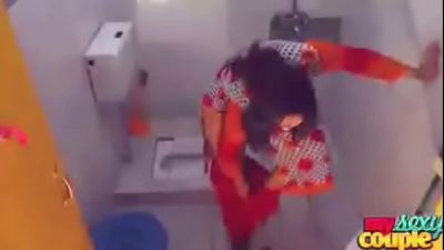 Indian bhabhi bathroom sex
