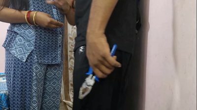 Pinki Bhabhi Seduces Tv Mechanic For Sex Because